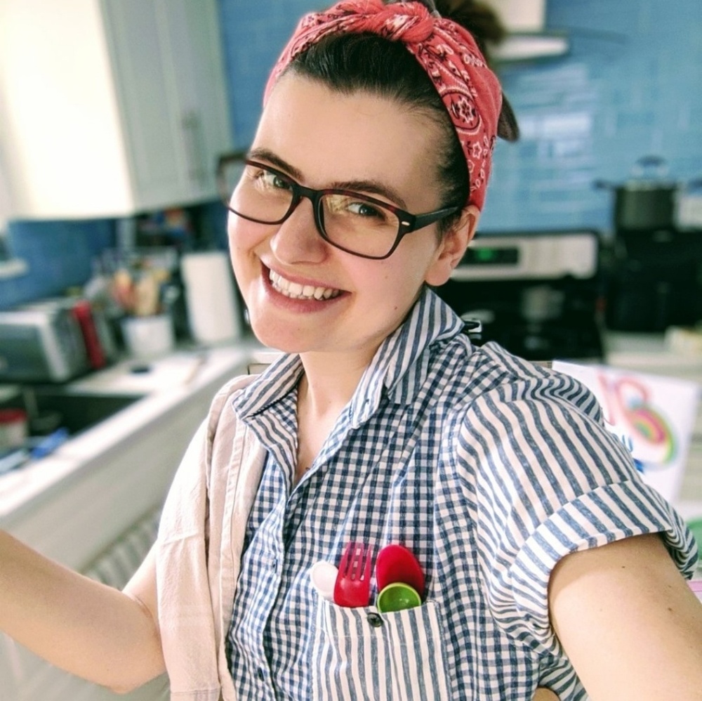 Meet your Posher, Nelli